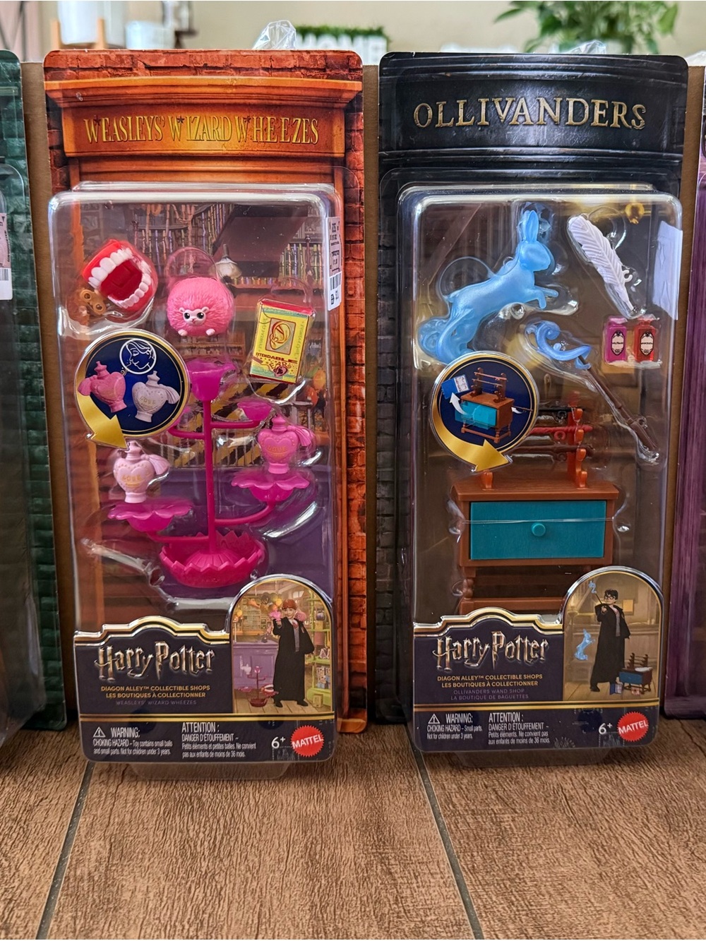 Harry Potter Diagon Alley Collectible Shops Doll Accessory Sets 25TH ANNIVERSARY